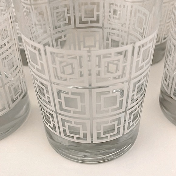 MCM glass tumblers with white geometric design, set of 6. Excellent condition! - Picture 4 of 6